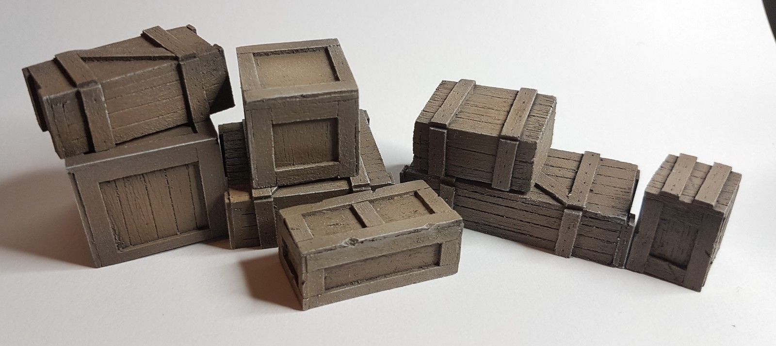 Set of 8 Wooden Crates Terrain Freaks